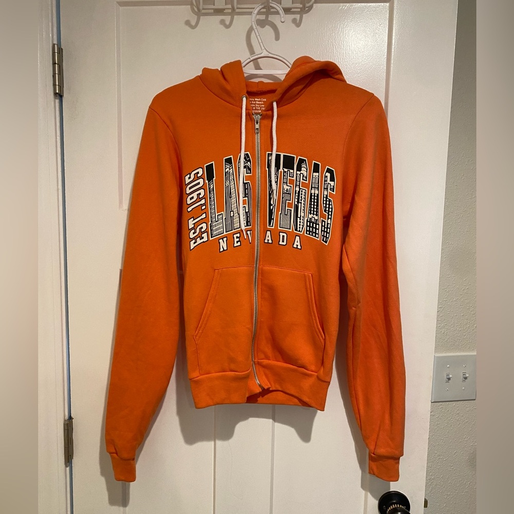 Las Vegas Zip-up